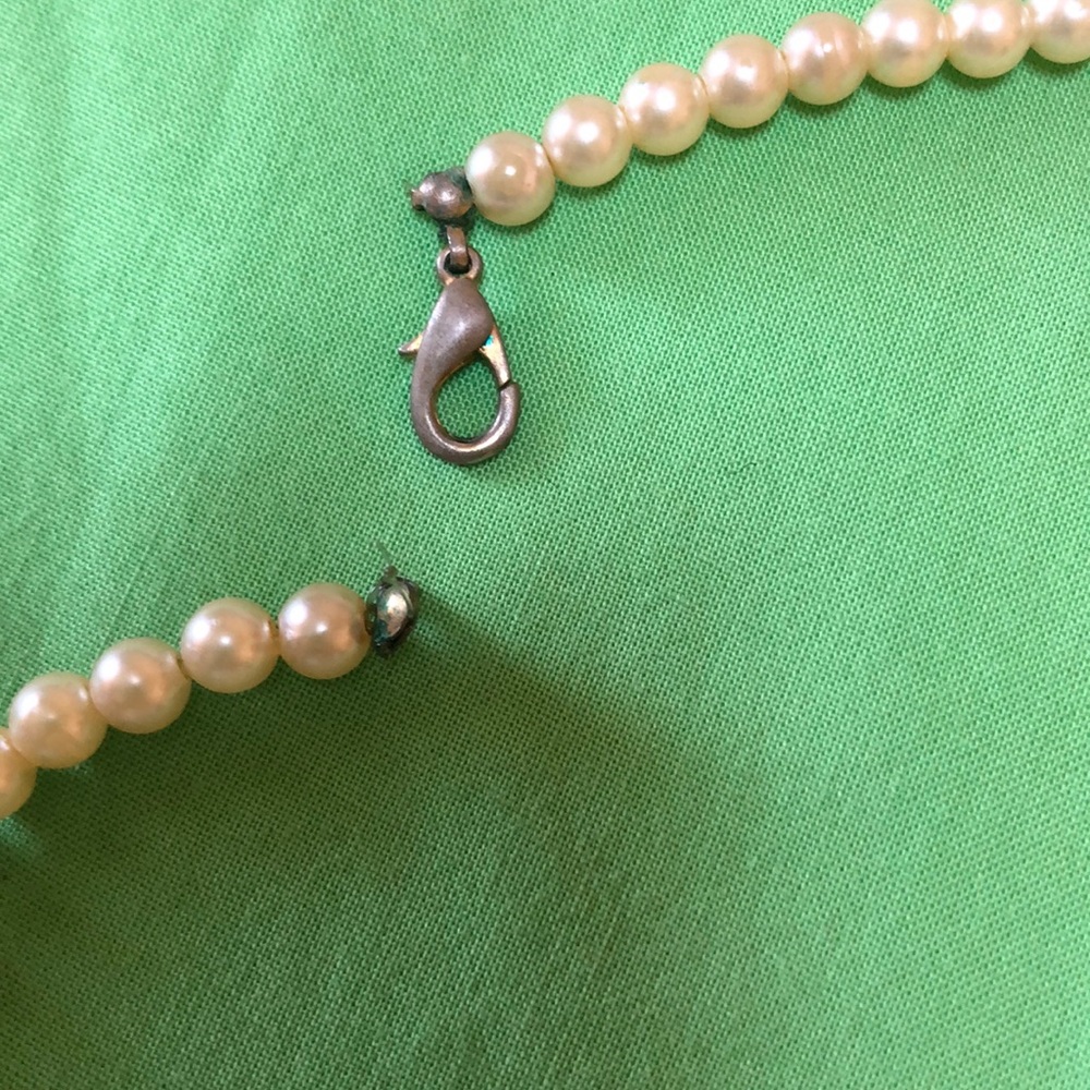 Necklace - Picture 3 of 3